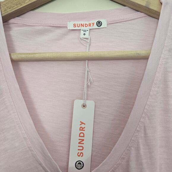 NEW Anthropologie Sundry 100% Pima Cotton Shirred Sleeve Tee Size 0 Light Pink - Picture 2 of 6